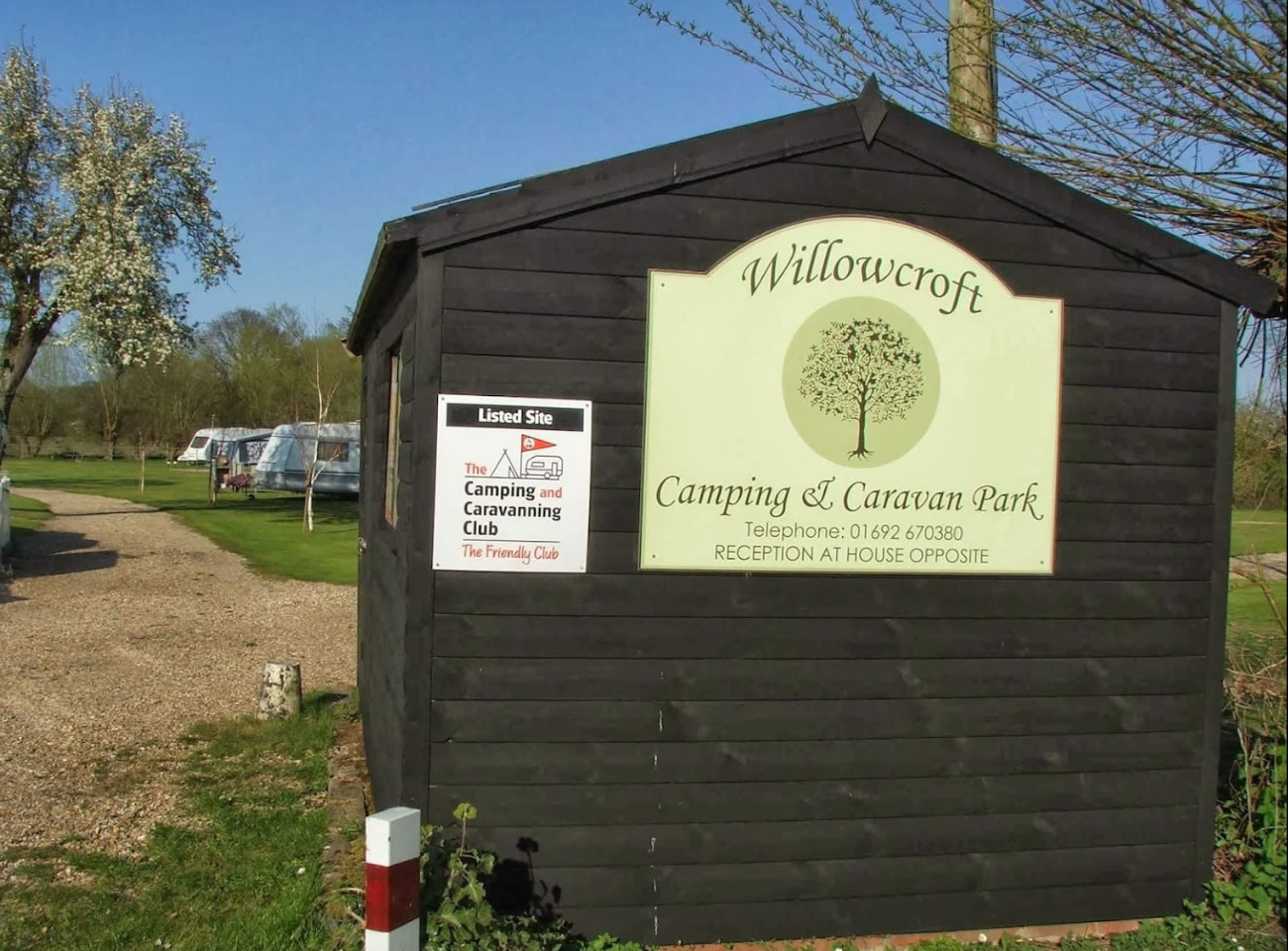 Willowcroft Camping & Caravan Park • Small Campsites